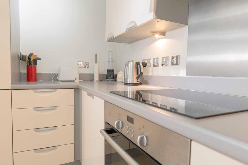 Beautiful 2 Bed In Central Birmingham: A Hidden Gem! Kültér fotó